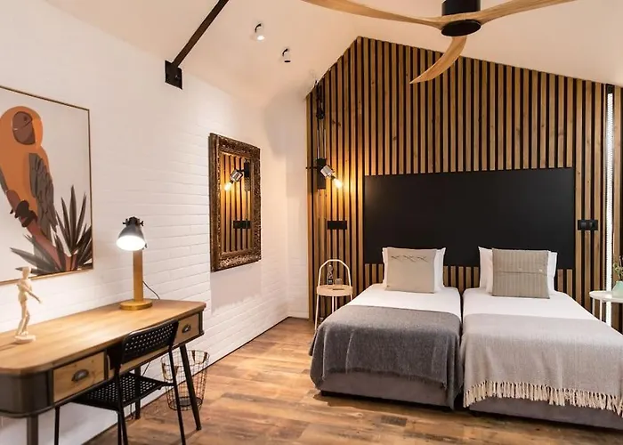 Apartment Dark Sao Roque (Sao Miguel)